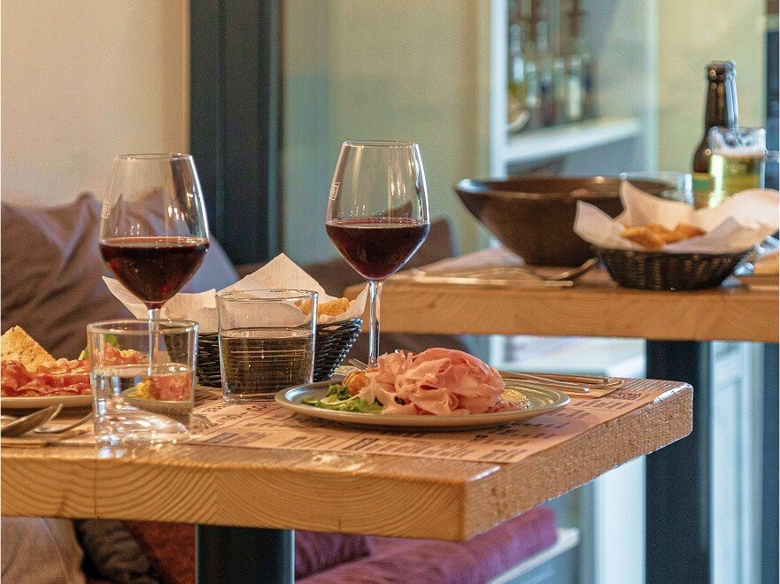 sip into summer the rise of refreshing aperitifs